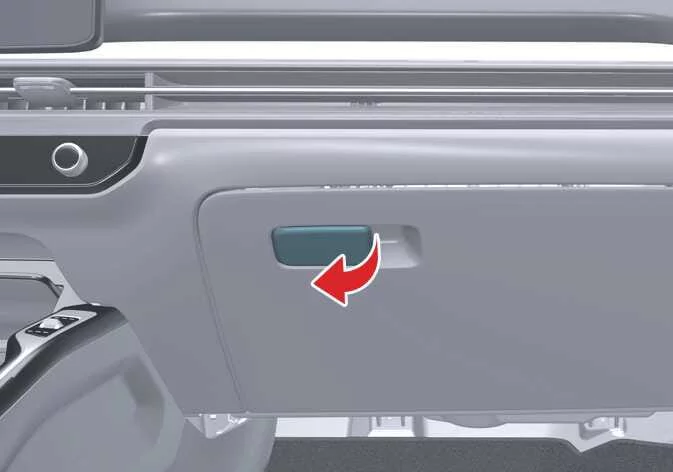 Mechanical key locking slot on the Kia Sorento glove box door
